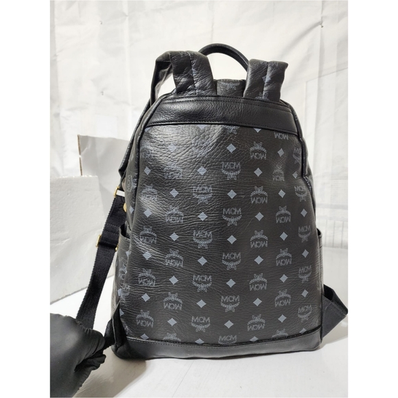 MCM Visetos Studded Large Stark M Backpack Black main image 8